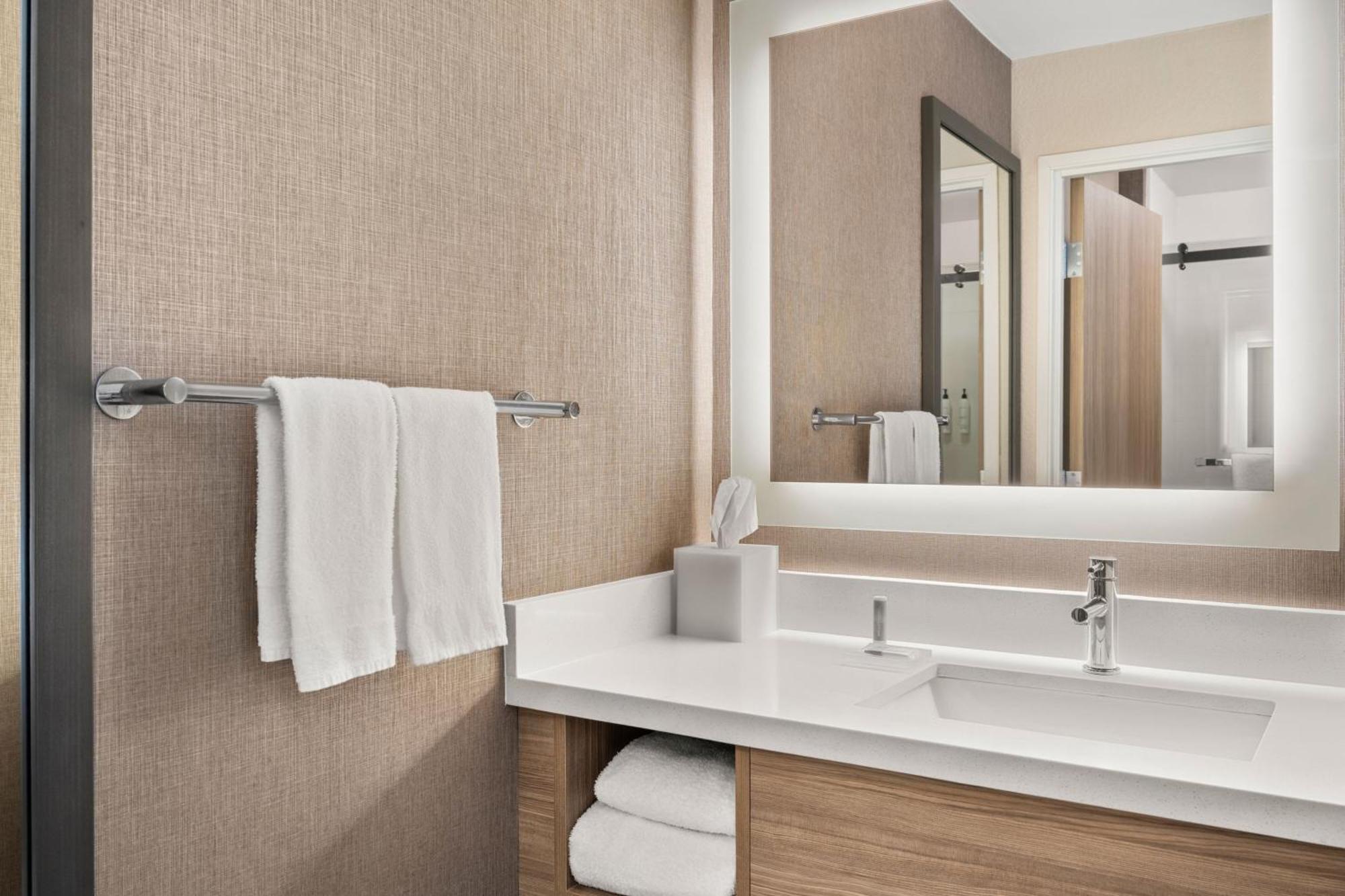 Springhill Suites By Marriott Chicago Bolingbrook Extérieur photo